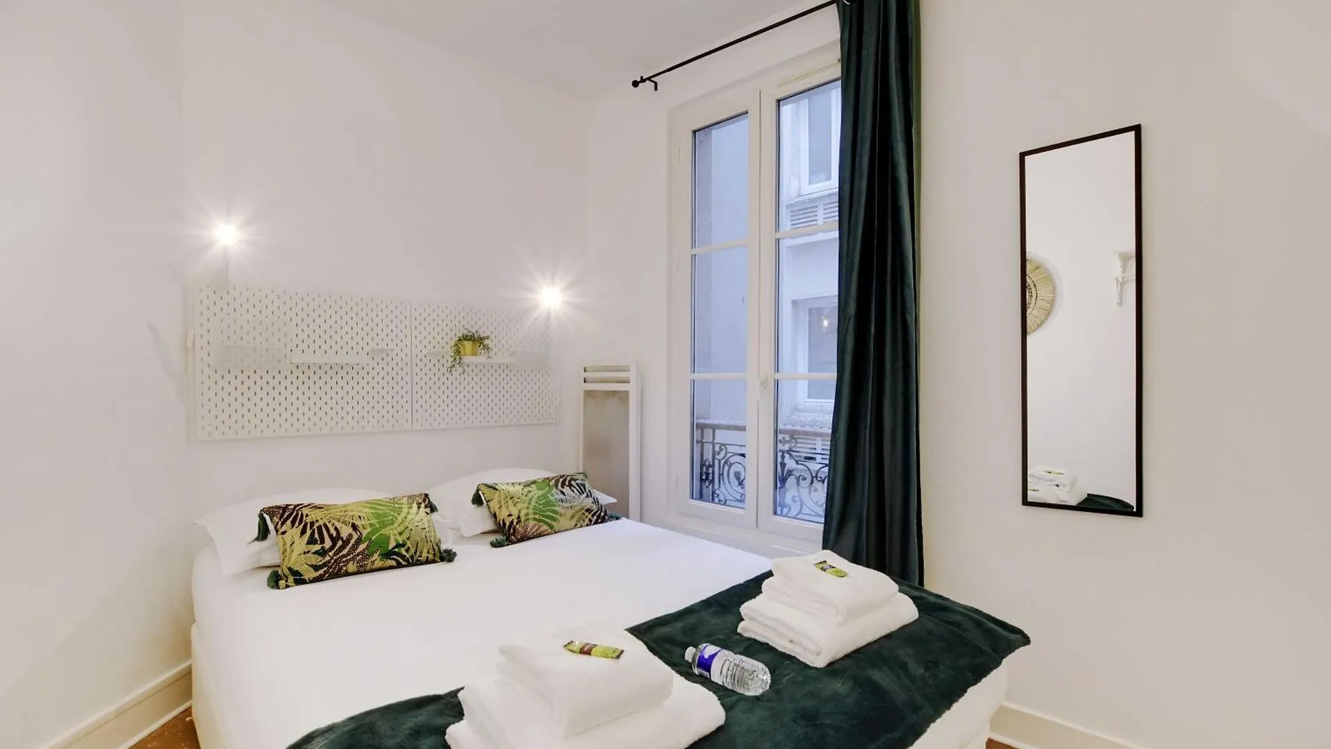 Magnificent Apartment - 1Br 4P - Sacre-Coeur Paris France